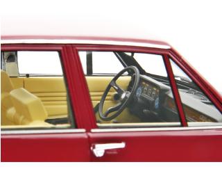 Alfa Romeo Alfetta 1.6 - 1975 Prugna Laudoracing 1:18 Resinemodell (Türen, Motorhaube... nicht zu öffnen!)